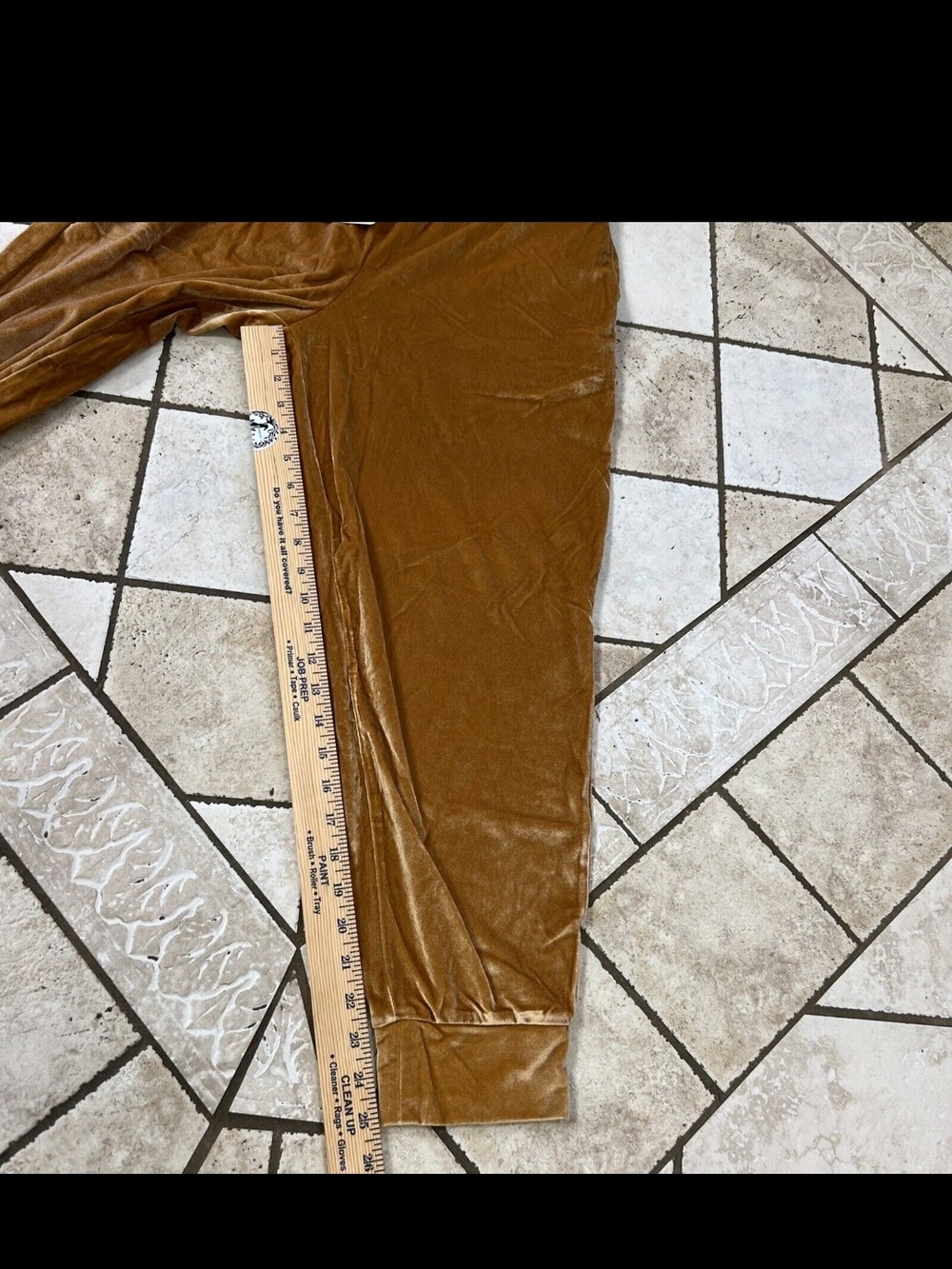Fabletics Daria Velour Jogger Pants Women L 10 Honey NWT Drawstring Tapered - Picture 6 of 10